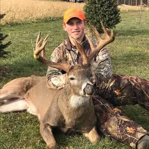 Meet your Posher, Devin